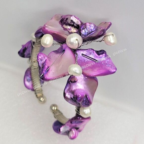 PURPLE Sea Shells and Pearls Floral Cuff Bracelet - Adjustable - Picture 4 of 9